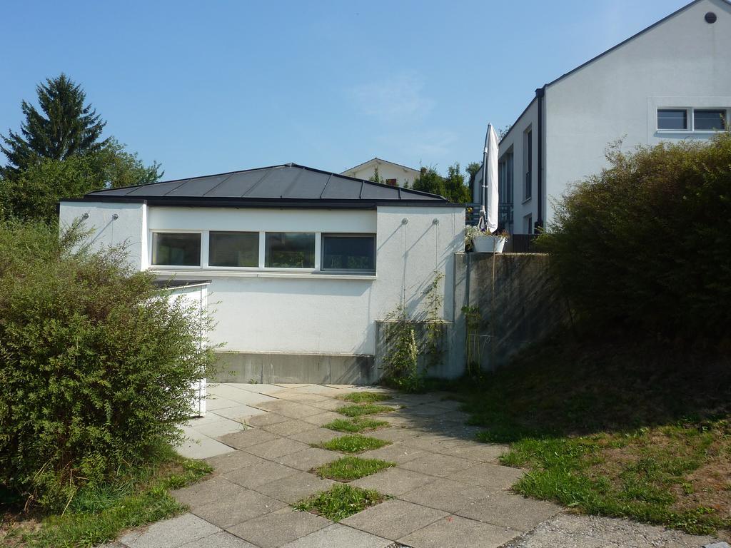 Studio Elegant Ueberstorf Exterior photo